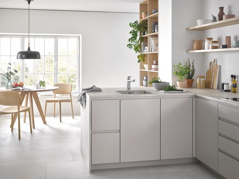 Смеситель для кухни Grohe Eurosmart New 30463000 30463000 фото